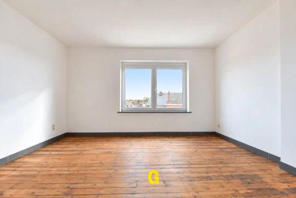 Netjes gerenoveerde duplex met twee slaapkamers en terras op mooie locatie in het centrum van Tongeren - GEEN BIJKOMENDE GEM. ONKOSTEN - Foto 1