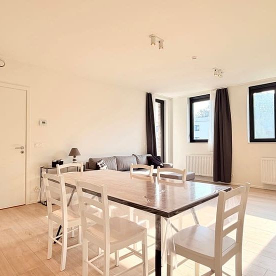 Appartement te huur - Photo 1
