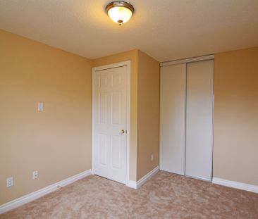 For Lease - 1387 Cobbler Lane, Oakville, Ontario - Photo 6