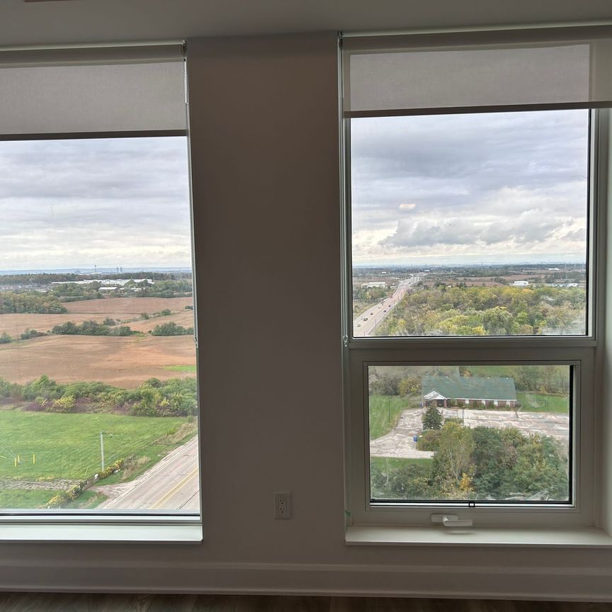 For Lease - 3240 William Coltson Avenue Unit# 1506, Oakville, Ontario - Photo 1