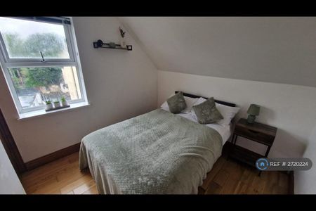 1 bedroom flat to rent - Photo 5