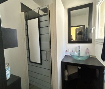 Location Appartement 2 pièces 47m² - Photo 6