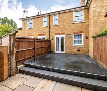 Twickenham, Twickenham, TW2 - Photo 2