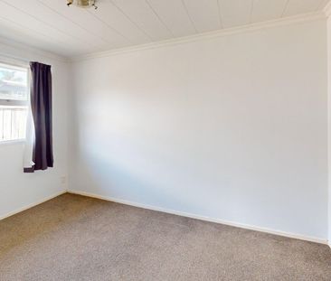 West End - 1 bedroom - Photo 1