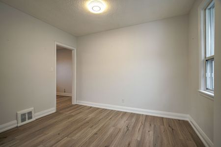For Lease - 99 Hay Avenue Unit# Main, Toronto, Ontario - Photo 4