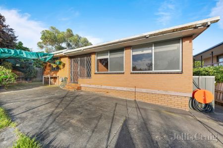 227 Rosanna Road, Rosanna - Photo 4