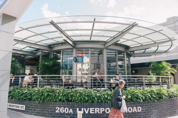 Two Bedroom Apartment in the Heart of Ashfield! - Photo 1