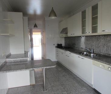 3 Bedroom Apartment with garden, São João do Estoril, Cascais - Photo 6