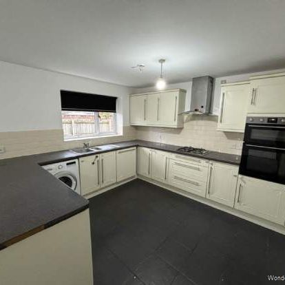 3 bedroom property to rent in Newton Le Willows - Photo 1