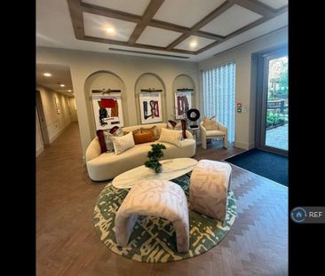 2 bedroom penthouse to rent - Photo 3