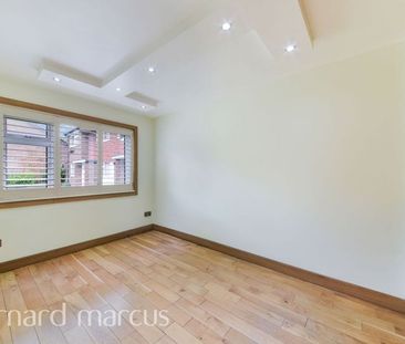 Stanley Park Road - Photo 2