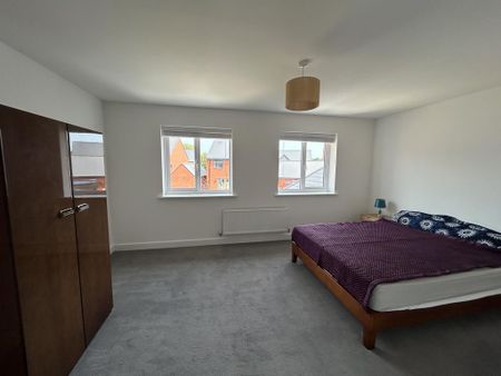 3 bedroom semi-detached house to rent - Photo 3