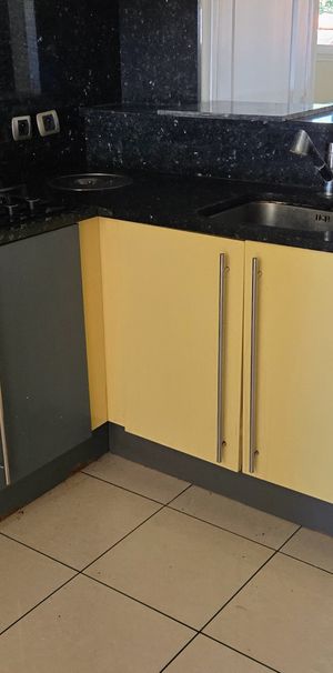 Location Maison 6 pièces 320m² STE SUZANNE 97441 - Photo 1