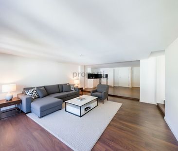 Spacious 3.5-room apartment in the heart of Wil’s city center - Photo 3