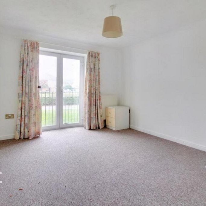 3 bedroom apartment to rent - Photo 1