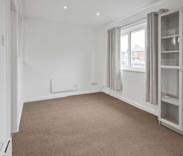 Netherfields, Leigh, WN7 - Photo 1