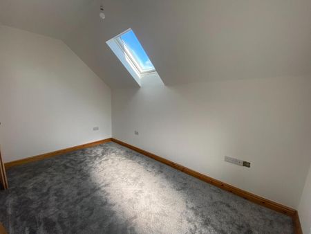 3 bedroom detached house to rent - Photo 4