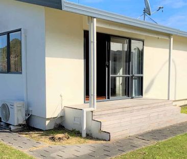 2 BEDROOM - GOODWIN PARADE - OHOPE - WHAKATANE - Photo 4