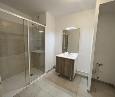 location Appartement T3 DE 79.07m² À BORDEAUX - Photo 4