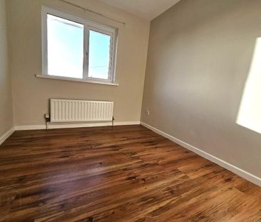 39 Moylinney Park, Antrim, BT41 1NJ - Photo 4