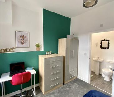 1 bed house share to rent in Fairview Road, Burnley, BB11 - Photo 4