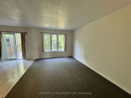 Property For Lease | X9282960 - Photo 1