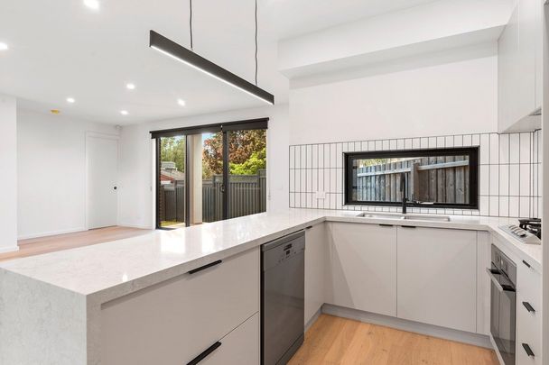 6/26 Oxford Street, Nunawading - Photo 1