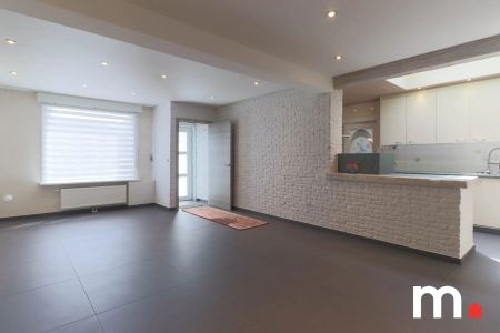 Centraal gelegen woning met 2 slaapkamers en garage - Photo 5