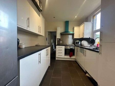 North Parade, YO30 - Photo 4