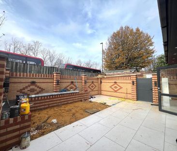 10 bedroom semi-detached house to rent - Photo 4