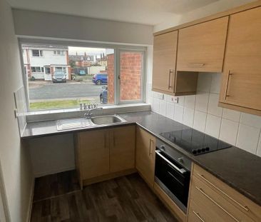 3 bedroom terraced house to rent - Photo 6