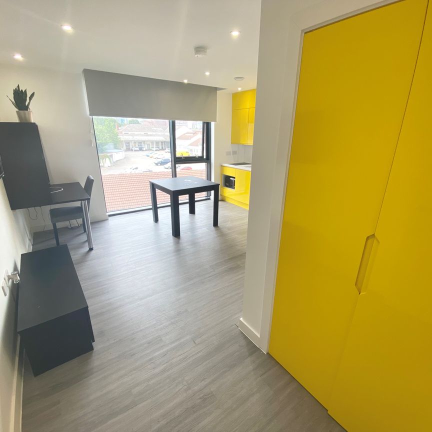 1 bedroom studio to rent Royal Riverside, 60 Priestley Street, Sheffield, S2 - Photo 1