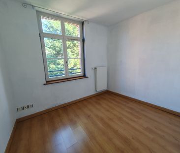Location Appartement 3 pièces 60m² VALENCIENNES 59300 - Photo 3