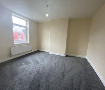 Bexley Place, Harehills, LS8 - Leeds - Photo 3