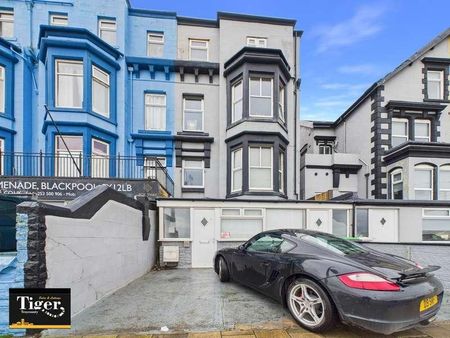 Promenade, Blackpool, FY1 - Photo 3