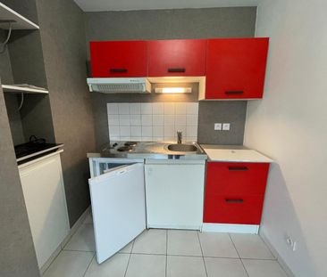 Location Appartement 1 pièce 33m² AVRILLE 49240 - Photo 2