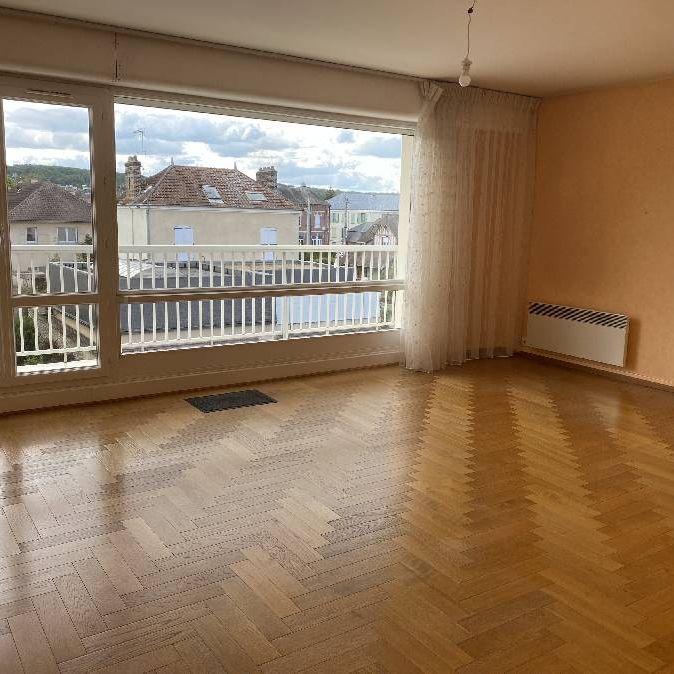 Location Appartement 3 pièces 70m² - Photo 1