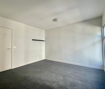 7/4 Urquhart Street, Northcote - Photo 5