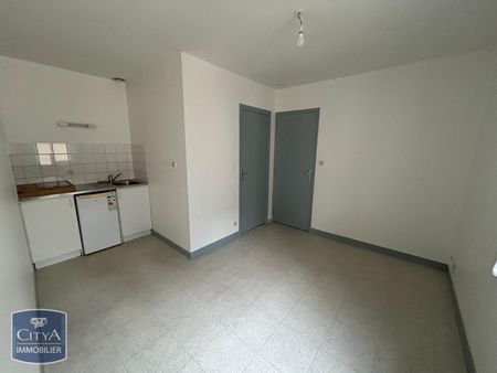 Location Appartement 2 pièces 25m² LAVAL 53000 - Photo 3