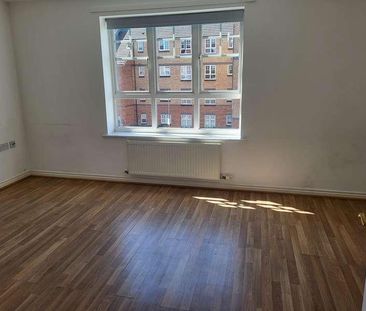 Beckets View, Town Centre, Northampton, NN1 - Photo 5