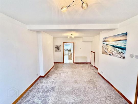 77 New Harbour Road, Portavogie, Newtownards, BT22 1EB - Photo 1