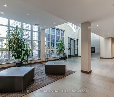 Bohemian Embassy Lofts - Photo 2