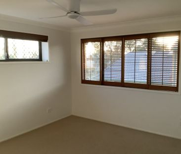 Two Bedroom Townhouse in Shaws Bay - Photo 3