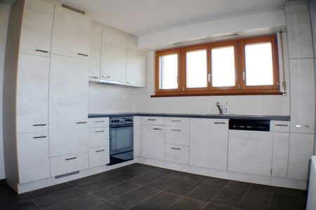 Spacieux appartement de 4½ pièces au 1er étage - Photo 5