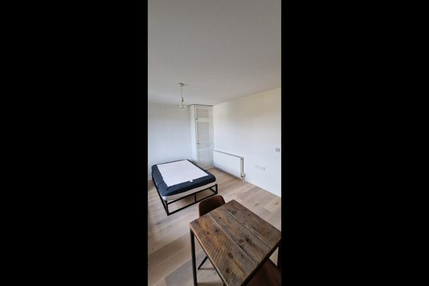 Studio Flat, Church Rd, SE19 - Photo 1