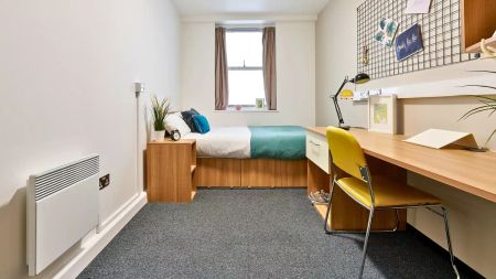 Classic Shared Apartment - Photo 4