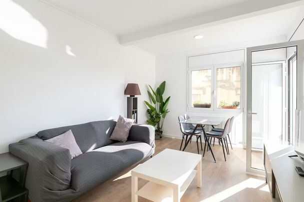 Avinguda del Coll del Portell, Barcelona, Catalonia 08024 - Photo 1