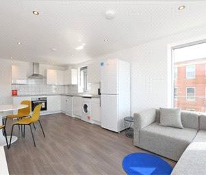 4 bedroom property to rent Rockingham Lane, Sheffield, South Yorksh... - Photo 5