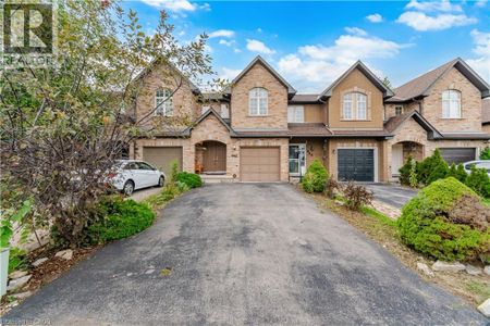 842 UPPER KENILWORTH Avenue, Hamilton, Ontario, L8T5A6 - Photo 5