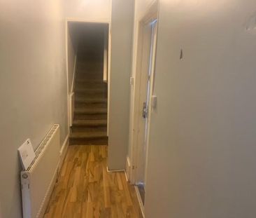 1 bedroom bedsit to rent - Photo 6